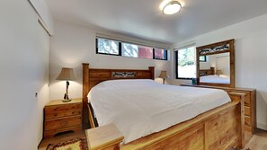Appartamento, 2 camere da letto | 2 camere, postazione laptop, Wi-Fi gratuito