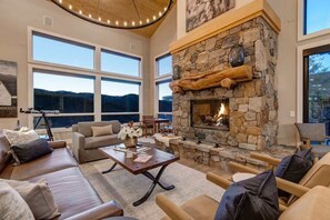 TV, fireplace, offices