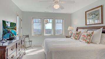 2 bedrooms, iron/ironing board, Internet, bed sheets