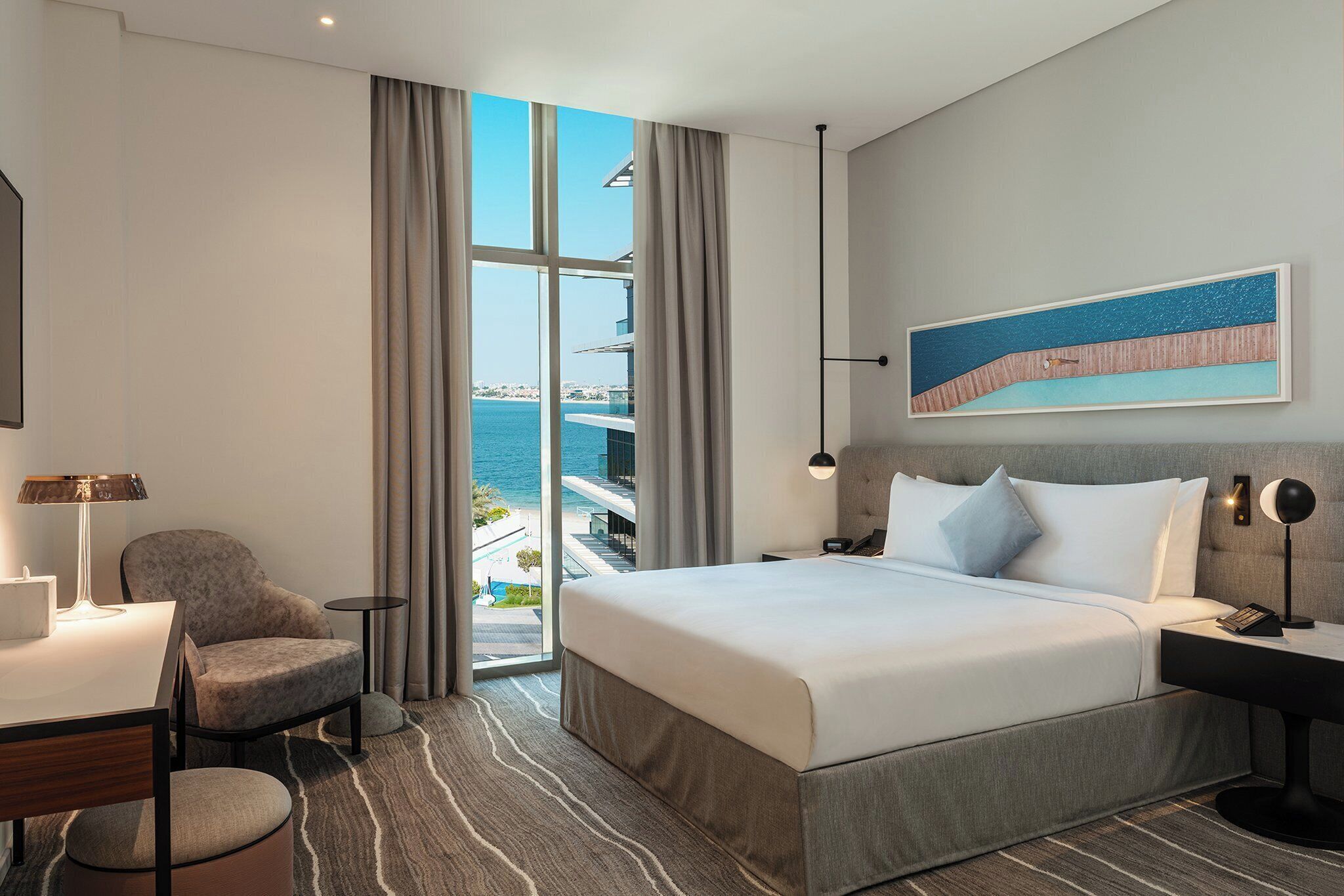 Hochwertige Bettwaren, Pillowtop-Betten, Minibar, Zimmersafe