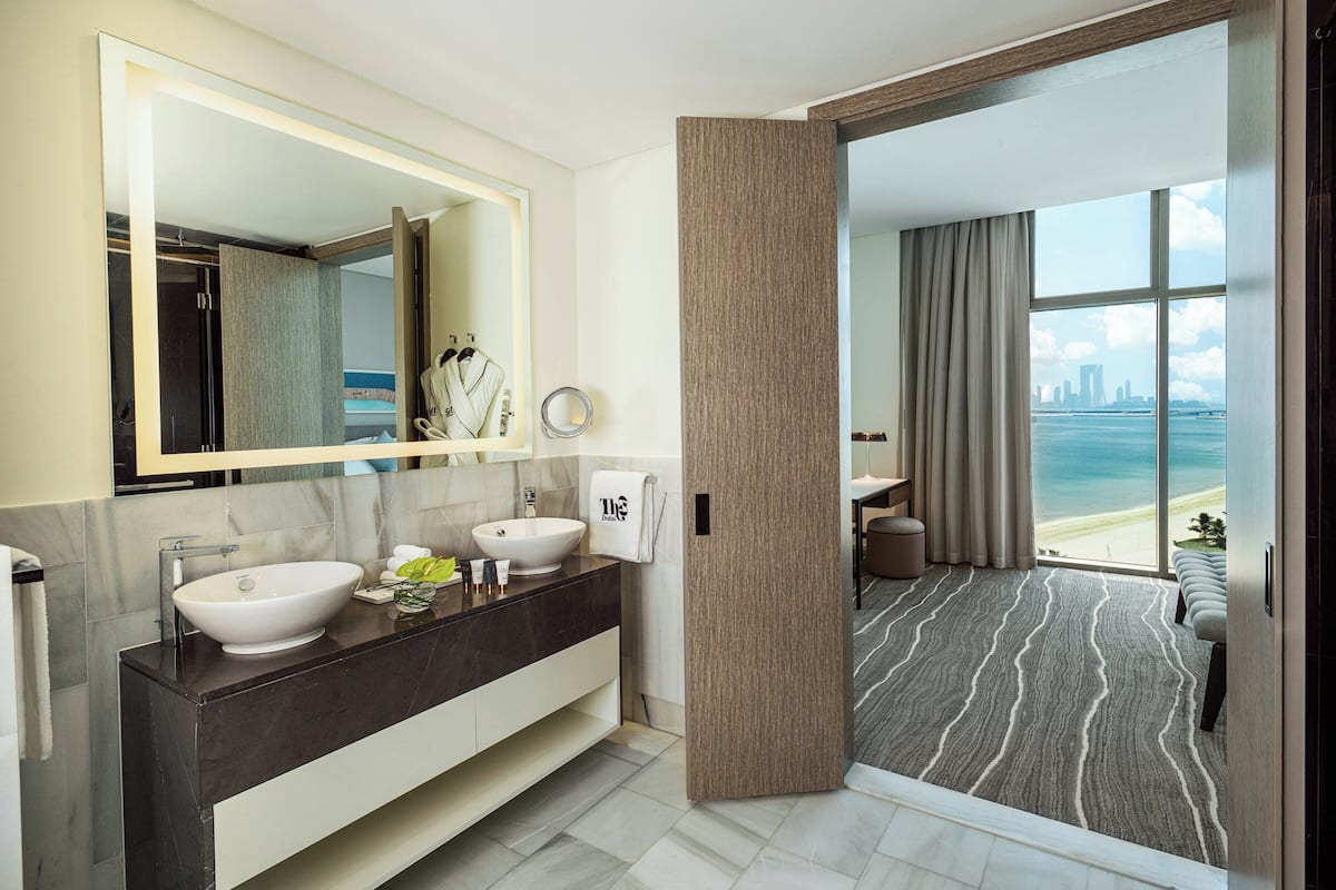 1 bedroom, premium bedding, pillow-top beds, minibar