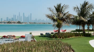 Suite, 1 habitación (Dining, Kitchen, Garden Access) | Vistas al jardín