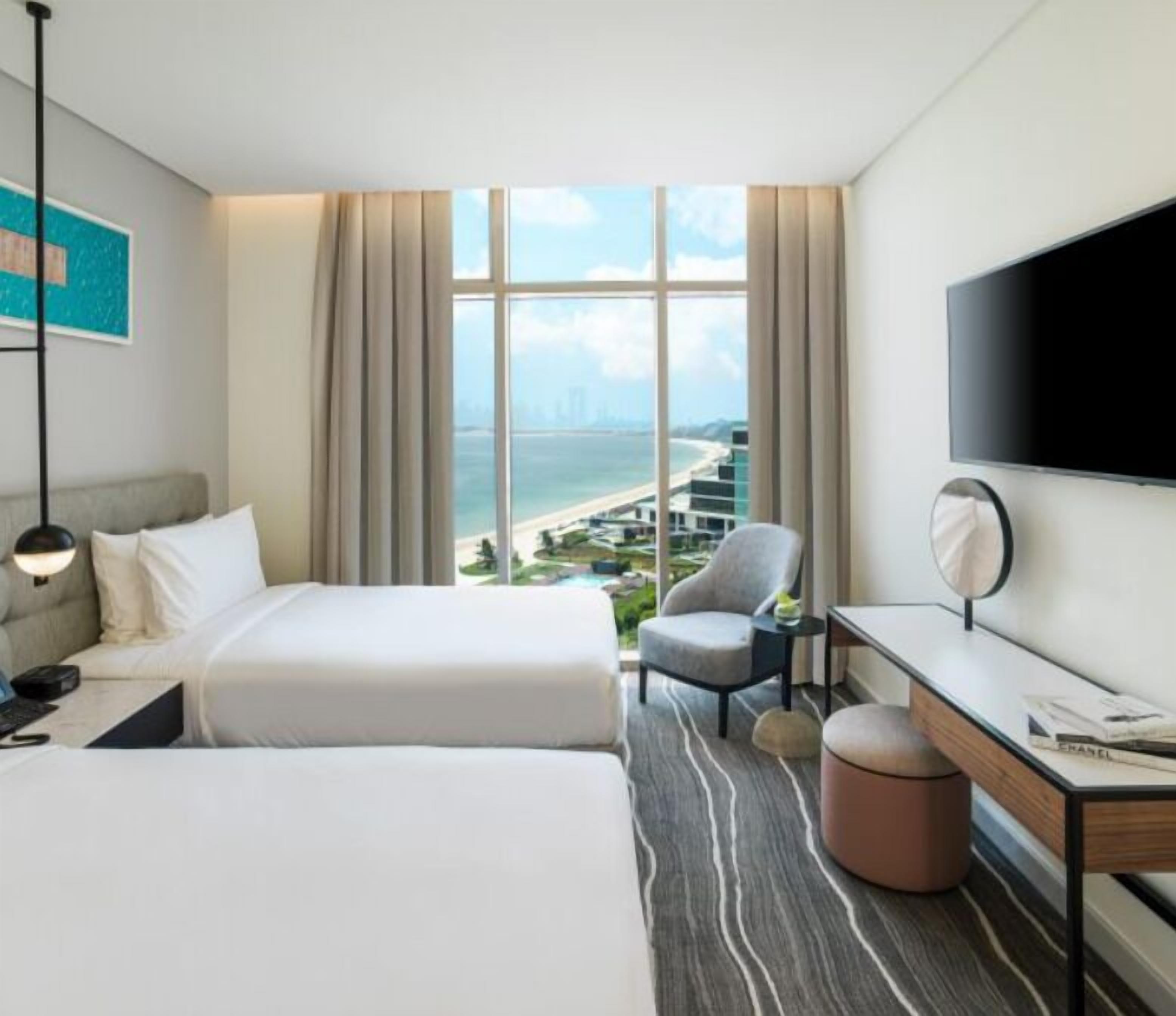 Photo - Th8 Palm Dubai Beach Resort, Vignette Collection by IHG