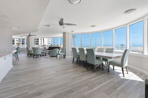 用餐區