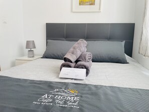 1 habitación, cuna de viaje, wifi gratis y ropa de cama 