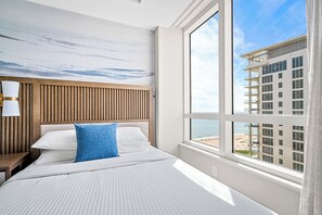 2 slaapkamers, een kluis op de kamer, een strijkplank/strijkijzer