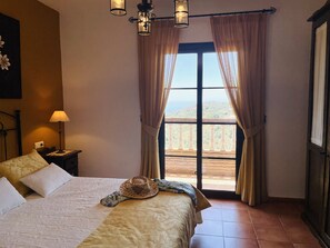6 chambres, Wi-Fi gratuit, draps fournis