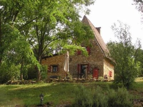 Saint Cirq Madelon: house / villa - 5 rooms - 8 persons