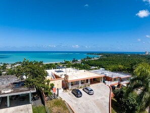 Exterior - 3 Villas with Ocean Views & 2 Private Pools (Luquillo)