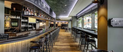 Bar (en la propiedad)