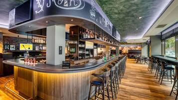 Bar (in der Unterkunft)