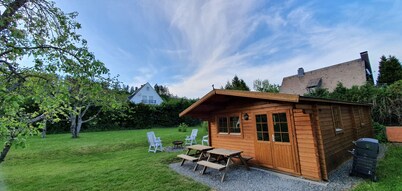 Vacation home for up to 18 people with outdoor pool directly on the Aventura climbing mountain