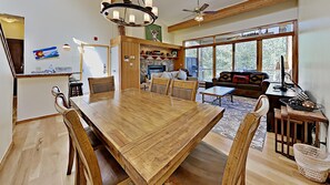 Condo, Multiple Beds, Mountain View (Lodgepole 2011) | Living area | 42-inch flat-screen TV with cable channels, TV, fireplace - Lodgepole 2011 (Keystone)