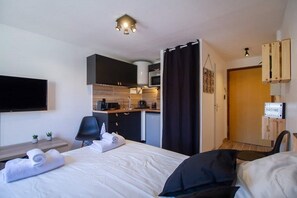 1 bedroom