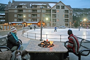 Superior Condo, 2 Bedrooms, Balcony, Mountain View (Jack Pine 8016) | Exterior