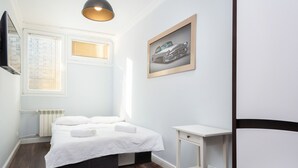 1 bedroom, bed sheets - Apartments Warsaw Pereca by Renters (Warsaw)