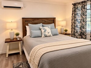 4 quartos, ferros/tábuas de passar roupa, Wi-Fi, roupa de cama