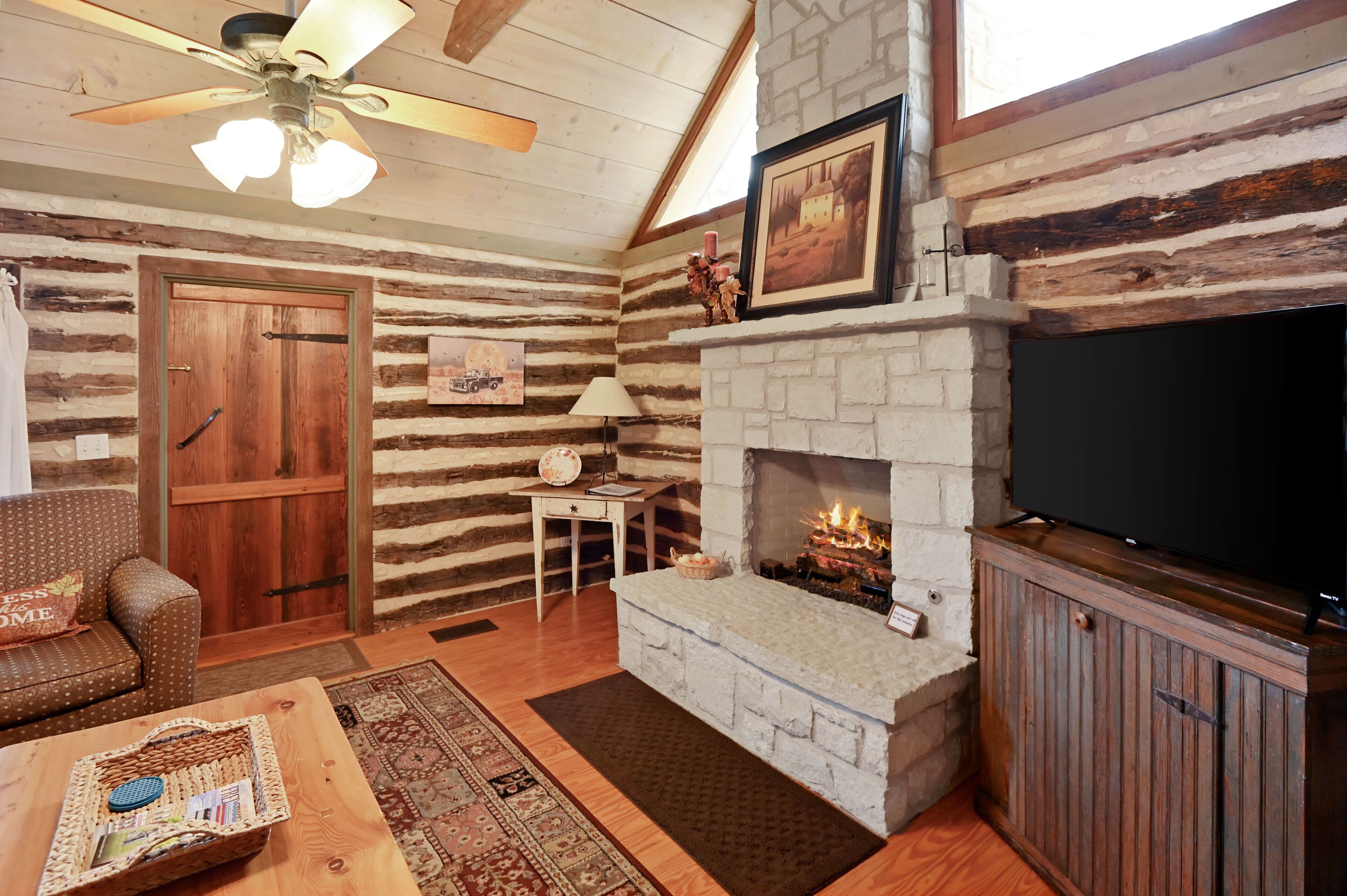 Smart TV, fireplace, DVD player