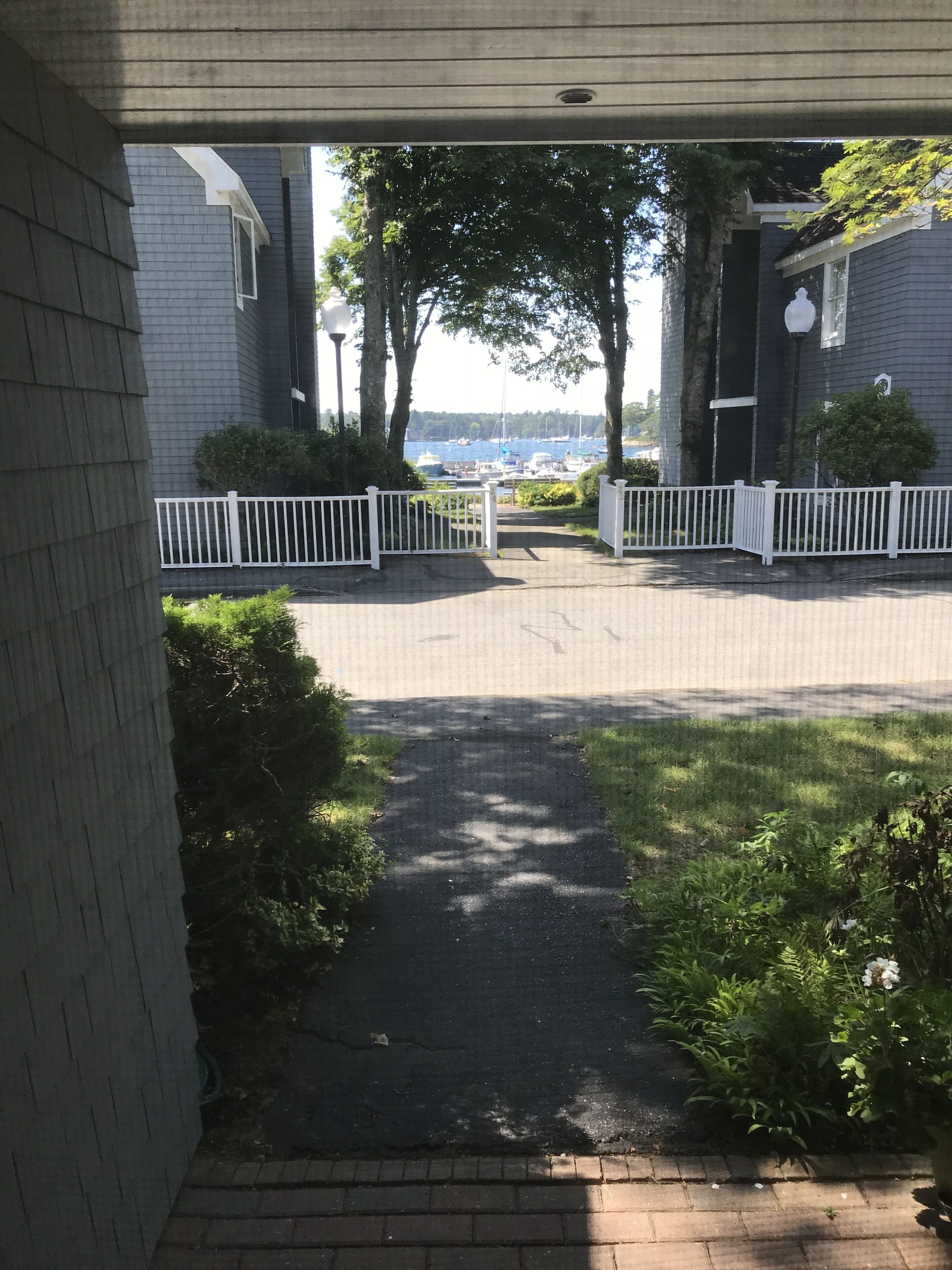 Signal Pt Condo on Water 2024 Available May 18-June 1 & 1 wk June 8-15! 