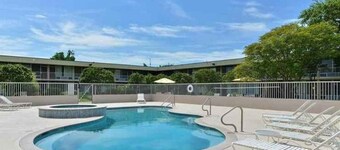 Heritage Inn & Suites by Capital O Baton Rouge I 10