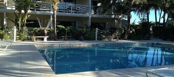 Caribbean Paradise Inn