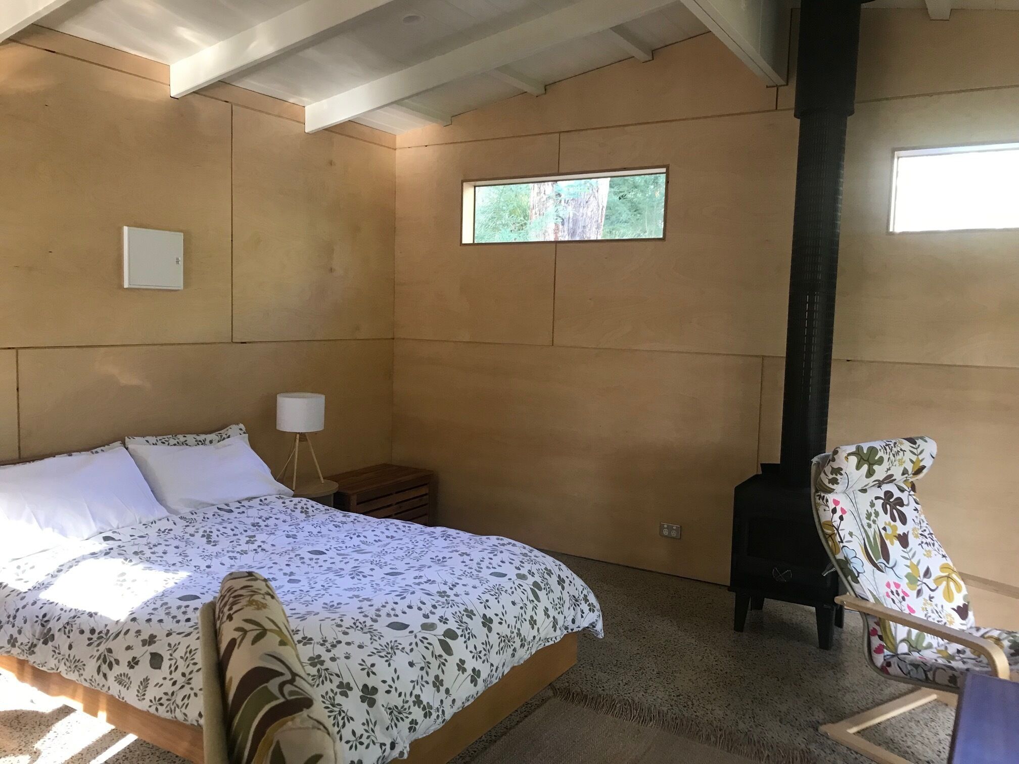 1 chambre, bureau, fer et planche à repasser, Wi-Fi gratuit