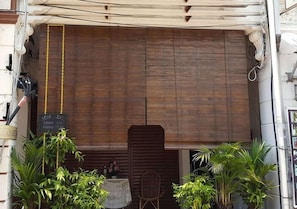 Khuôn viên nơi lưu trú