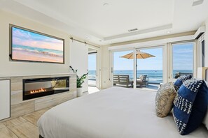 3 bedrooms, iron/ironing board, WiFi, bed sheets - Sea Glass La Jolla | 3BR Oceanfront Retreat (San Diego)