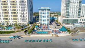 Exterior - Hilton Vacation Club Daytona Beach Regency (Daytona Beach)