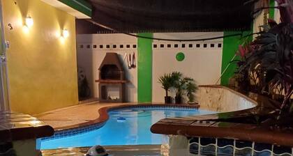 La Casita Verde in Cupey - Villa with Pool-Hot Tub and POWER GENERATOR