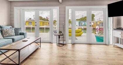 Reel Deal ~ Private Pool Home, 76' Dock