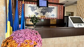 Lobby - Hotel Oxford Inns & Suites (Timisoara)