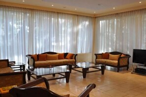 Interior - Chris Hotel (Kifisia)