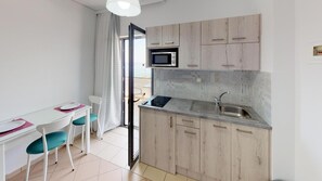 Private kitchen - Medusa Hotel Apartments (Rethymno)