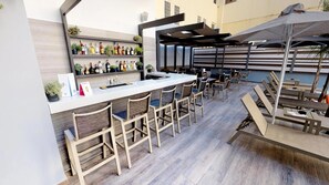 Bar (on property) - Medusa Hotel Apartments (Rethymno)