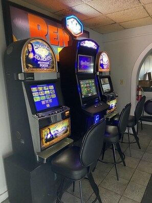 Casino - Motel6 Bossier City, LA (Bossier City)