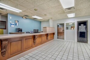 Lobby - Motel6 Bossier City, LA (Bossier City)