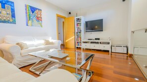 TV, fireplace, DVD player, stereo - La Roca Mijas by Ruralidays (Málaga)