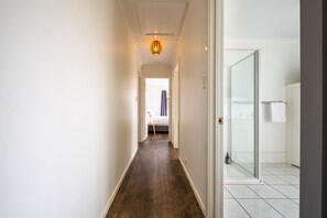 Casa Confort | 3 habitaciones, tabla de planchar con plancha y cuna de viaje 