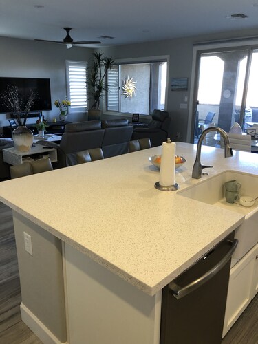 Romantic Villa in Gated Golf Course Community