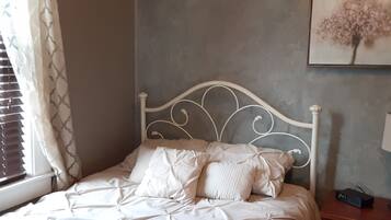 3 chambres, lit parapluie, Wi-Fi, draps fournis