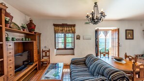 TV, fireplace, DVD player, table tennis - Rufino Iznájar by Ruralidays (Córdoba)