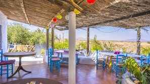 Outdoor dining - Aloe Vera - Casa Isabel Huércal-Overa by Ruralidays (Almería)