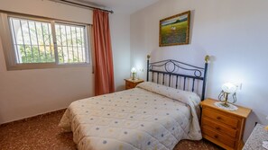 4 bedrooms, iron/ironing board, travel cot, WiFi - Casa Crisal Arriate by Ruralidays (Málaga)