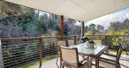 Creek Cottage - Leura Couples Getaway