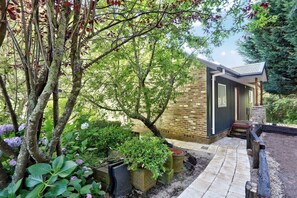 Exterior - Creek Cottage - Leura Couples Getaway (Leura)