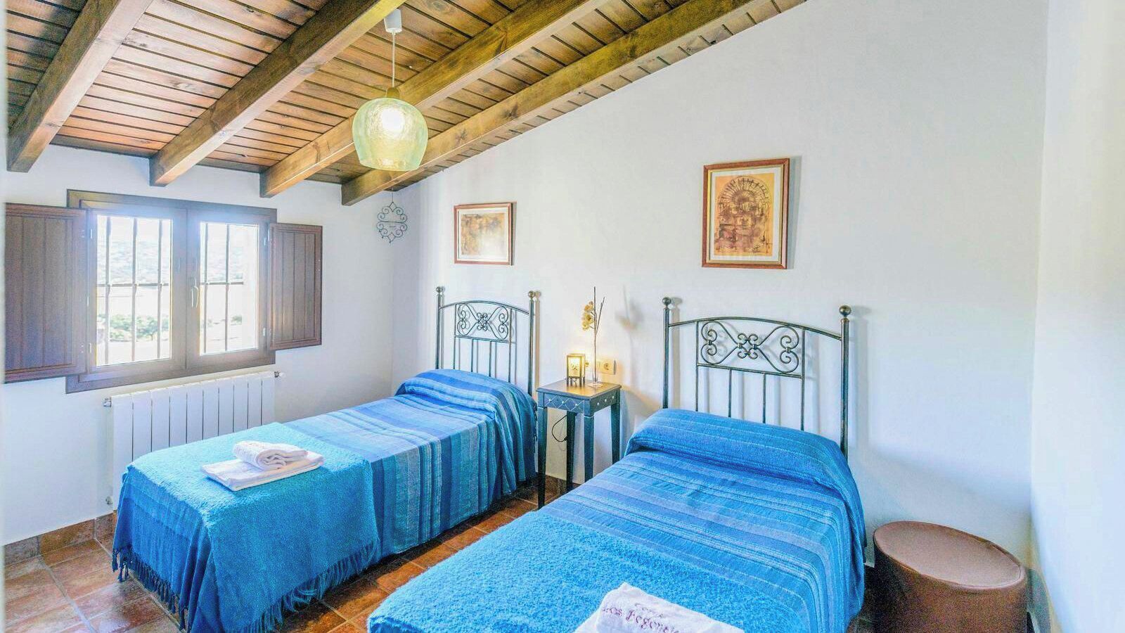 5 dormitorios, cuna de viaje, wifi
