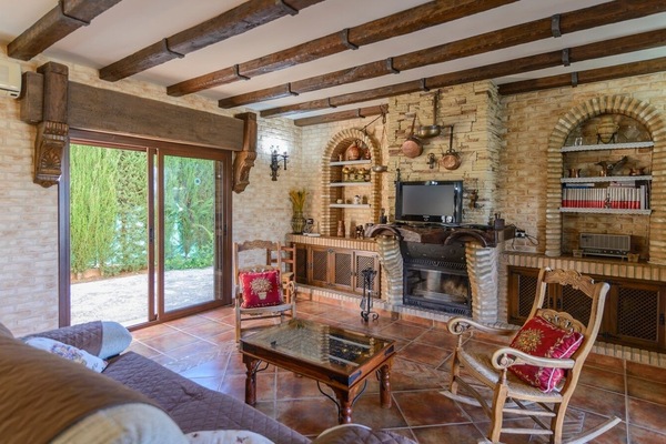 Tv, pejs, stereoanlæg