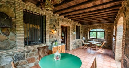 Casa Chantino Aracena by Ruralidays