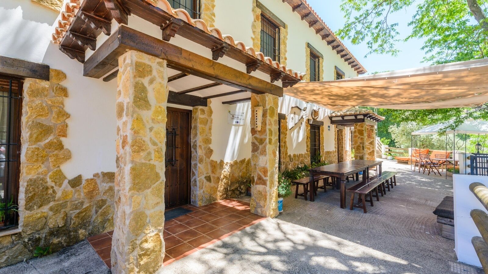 Restauration extérieure